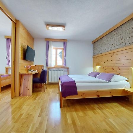 Plitvice Etno House II Bed and Breakfast Jezerce Exteriör bild