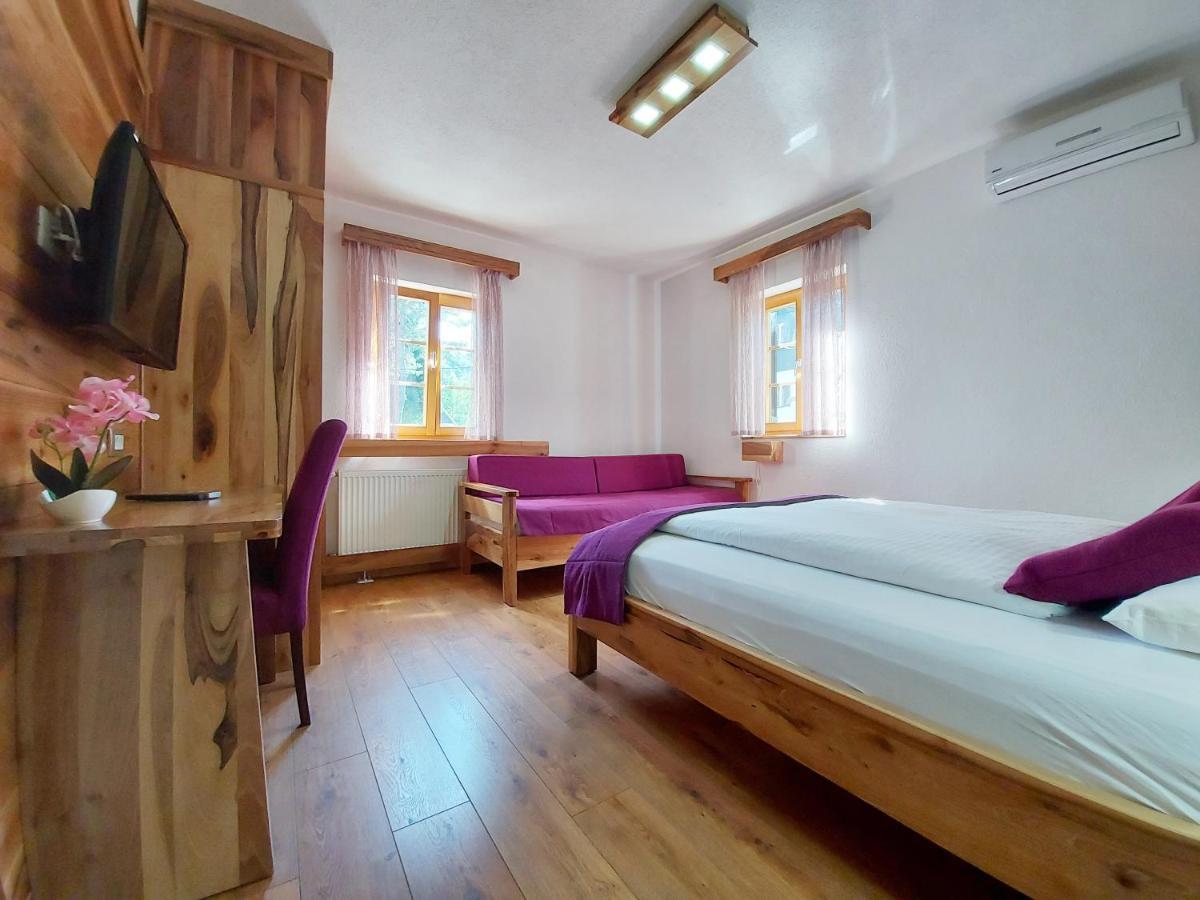 Plitvice Etno House II Bed and Breakfast Jezerce Exteriör bild