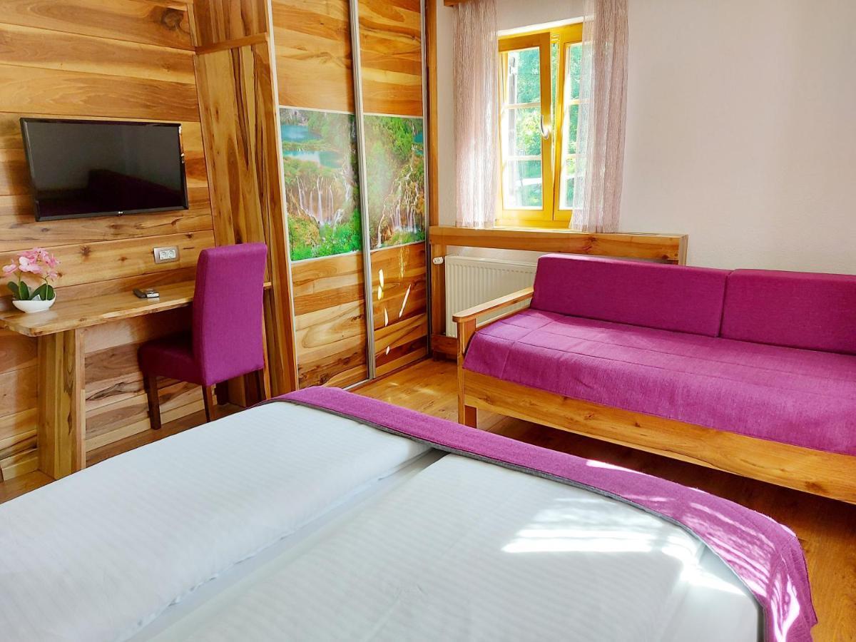 Plitvice Etno House II Bed and Breakfast Jezerce Exteriör bild